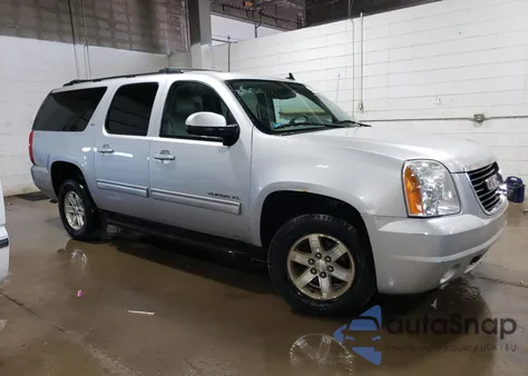 2011 GMC Yukon Xl K1500 Slt z USA, uszkodzony, nr VIN 1GKS2KE31BR208389